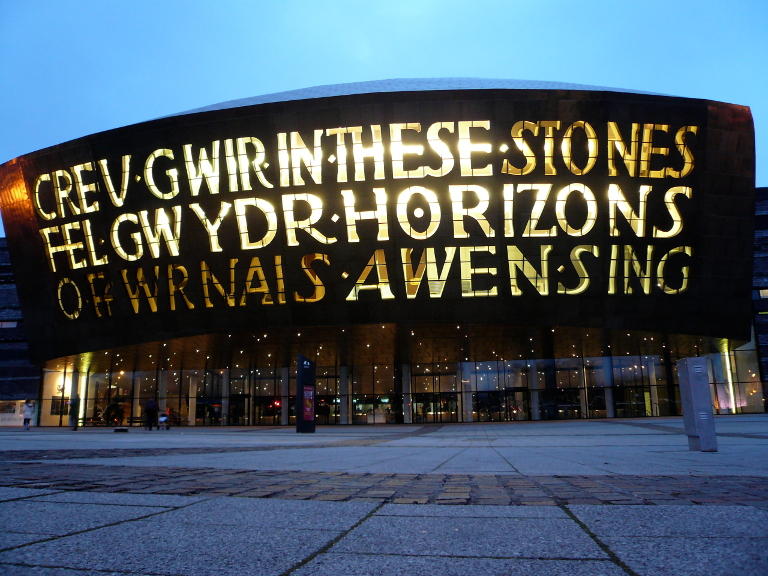 canolfan-mileniwm-cymru-wales-millennium-centre-768